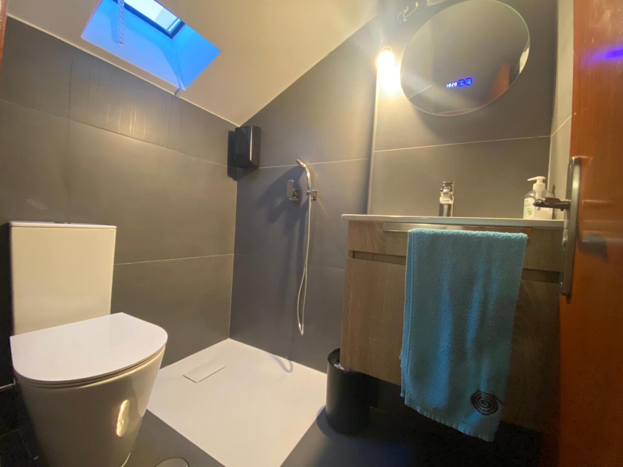 Steps To Beach 4Br - Ac Self Check-In 2024 Reno ナザレ エクステリア 写真